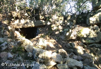 Muraglia nuragica in località Austena-Santa Reparata a Luogosanto